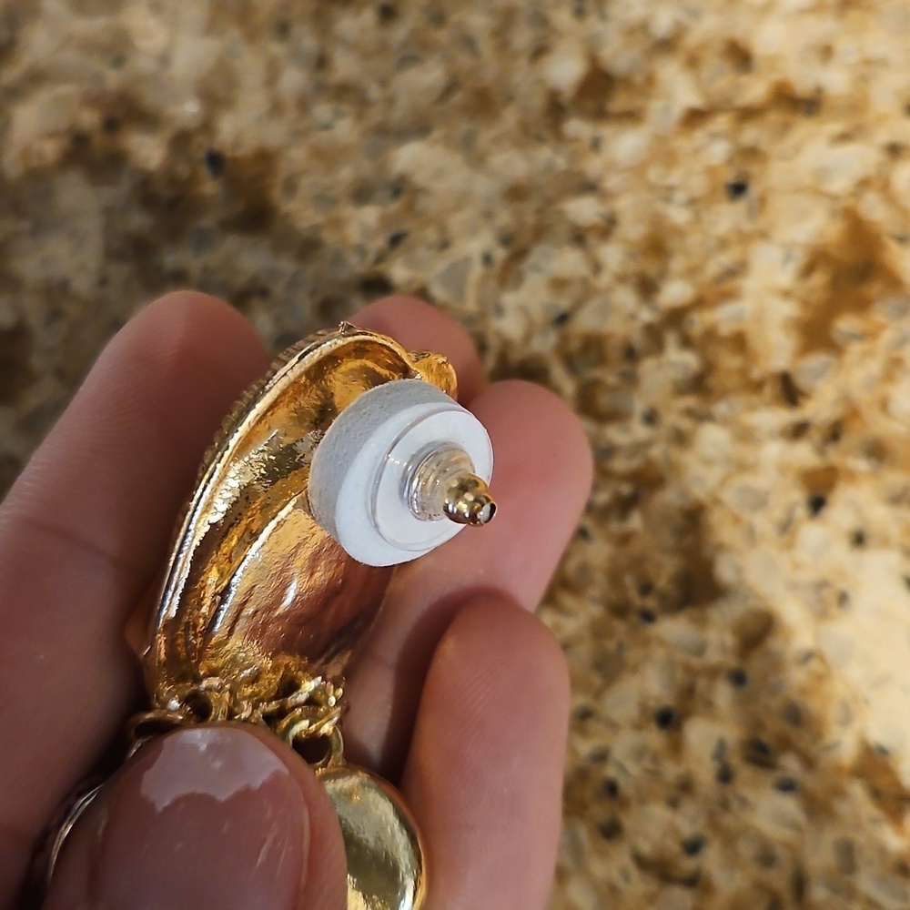 New Earrings - Picture 6 of 6